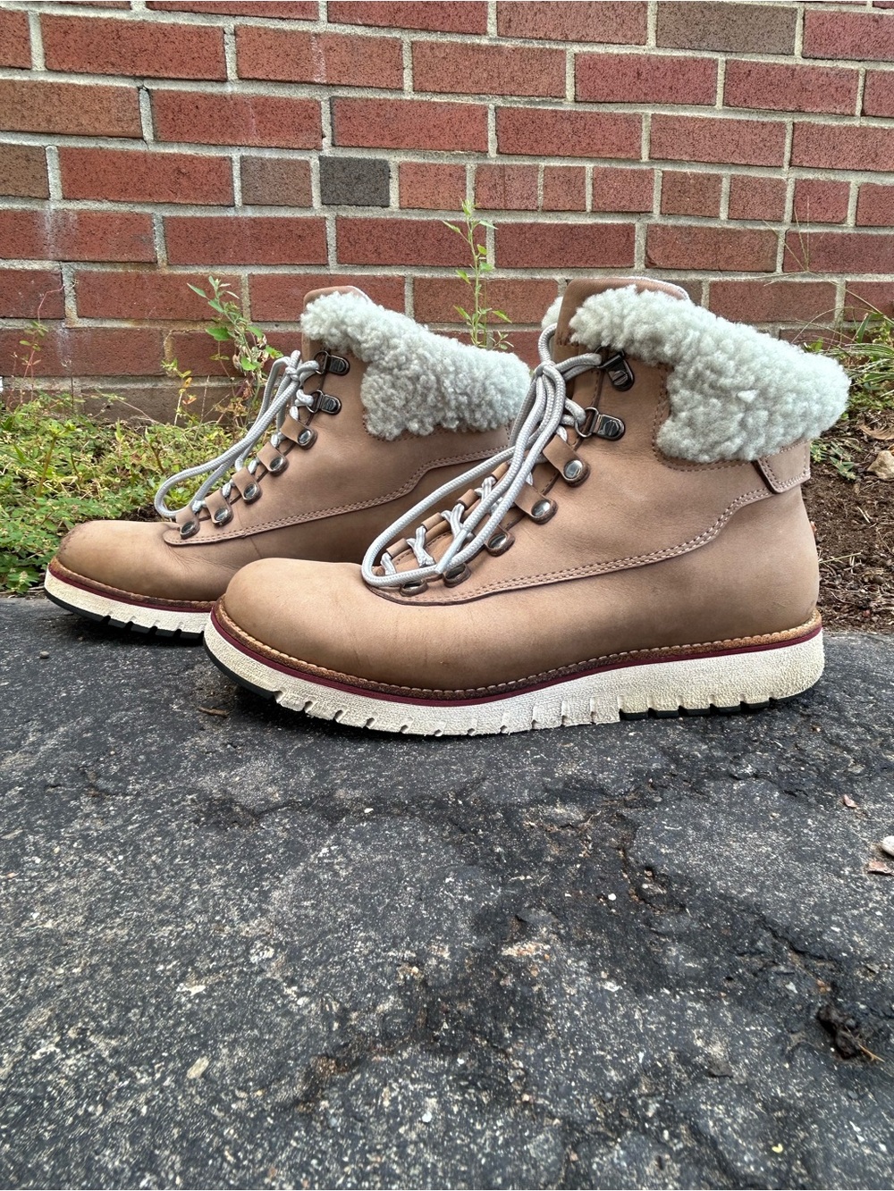 Cole Haan Grand Explore Women Boots -7.5